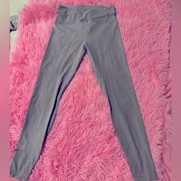 Size 10 Dusty Purple Lululemon Leggings - Picture 2 of 6